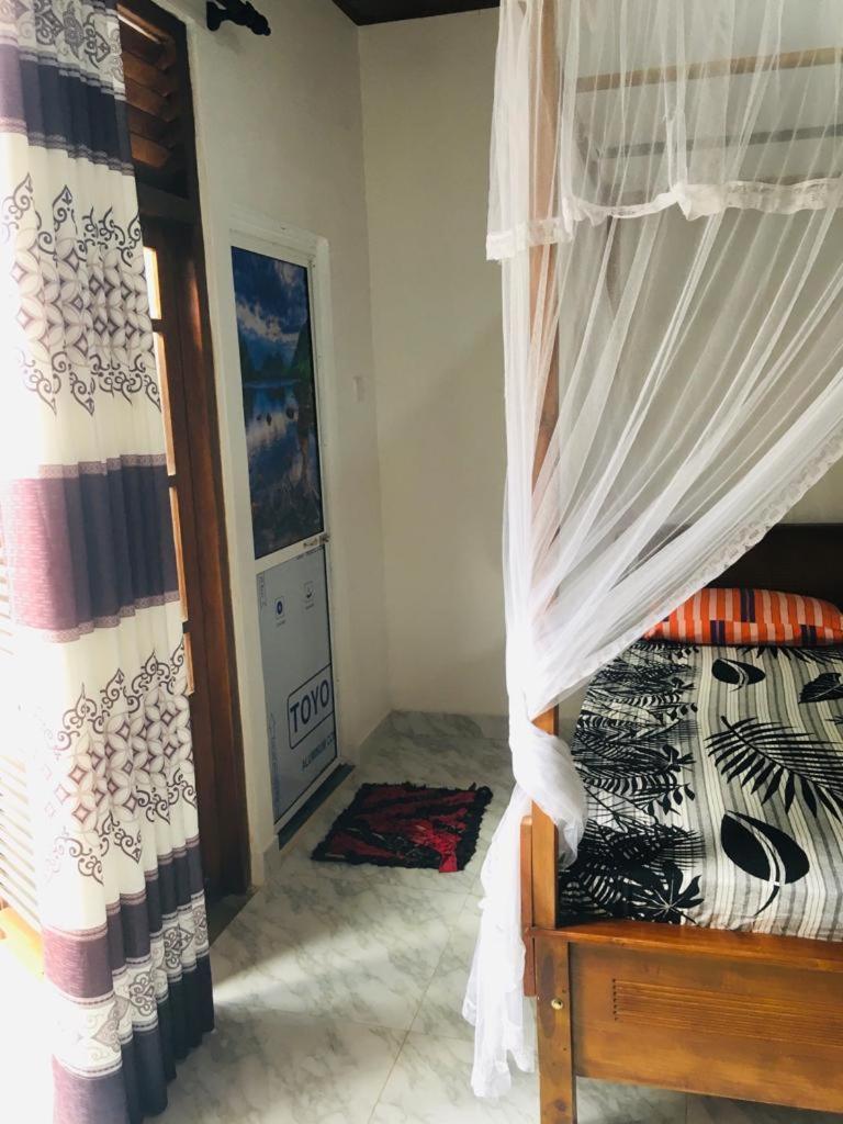 Mirewon Guest Hotell Weligama Eksteriør bilde