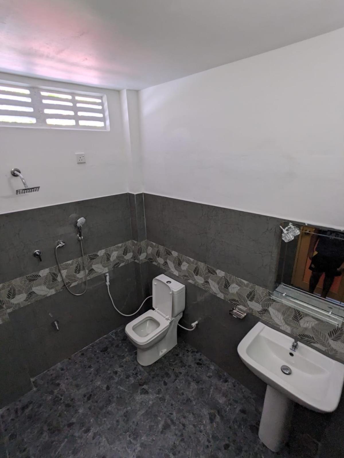 Mirewon Guest Hotell Weligama Eksteriør bilde