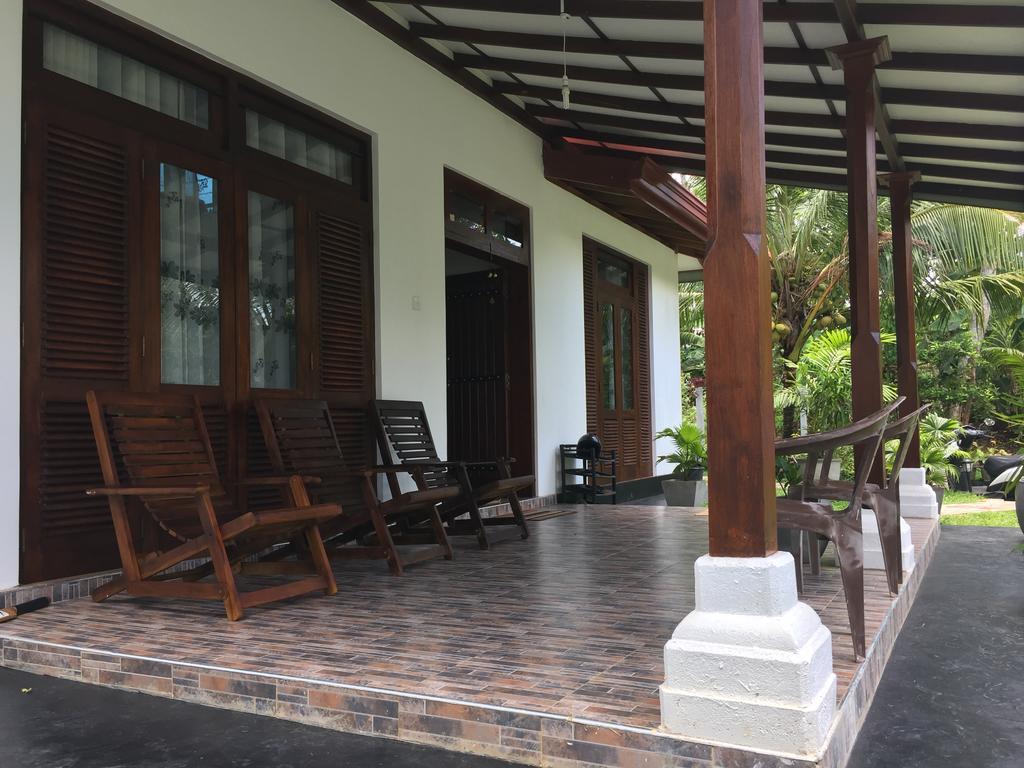 Mirewon Guest Hotell Weligama Eksteriør bilde