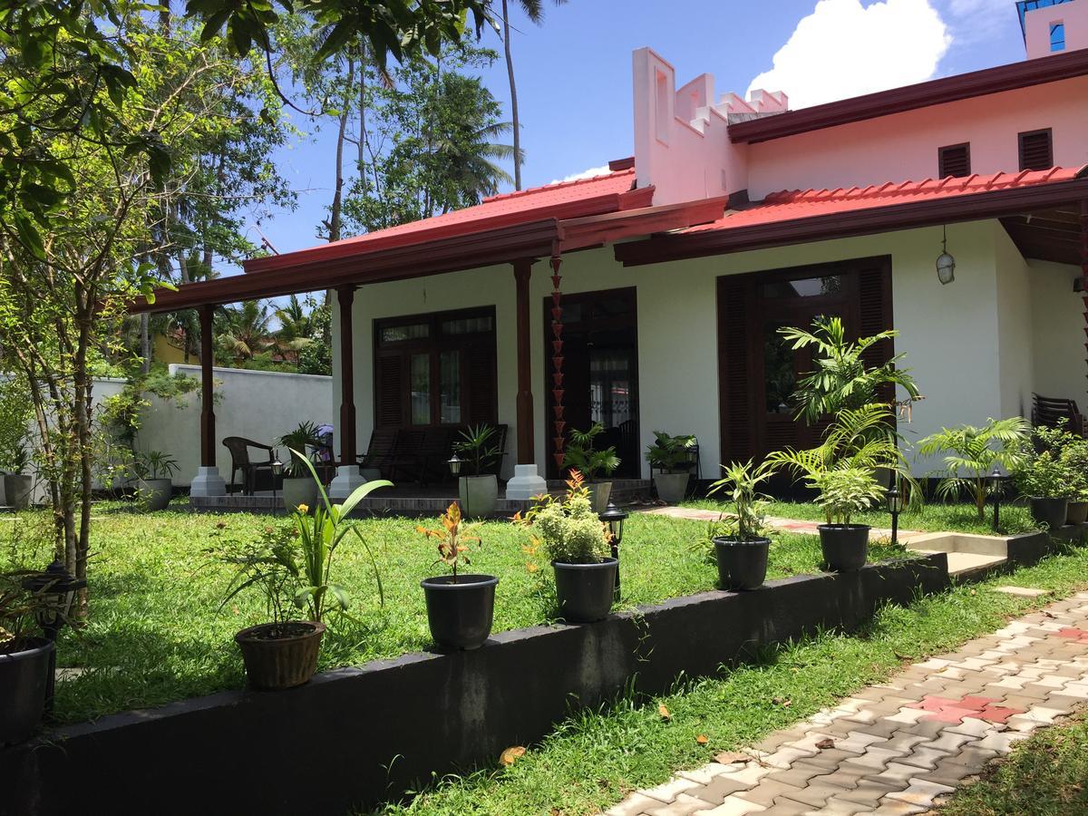 Mirewon Guest Hotell Weligama Eksteriør bilde